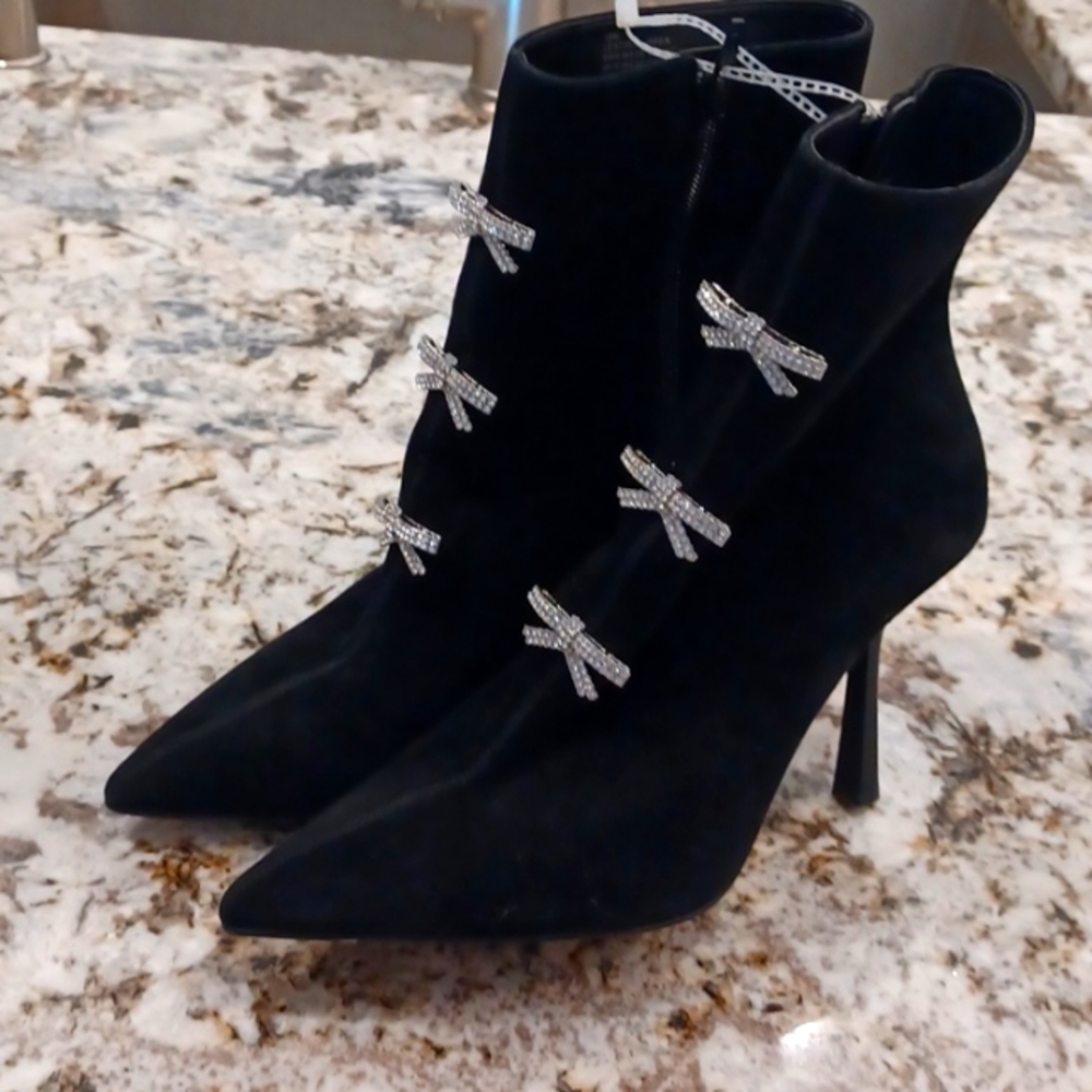 Gianni Bini Dalton Black Suede High Heeled Booties Crystal Bows SZ 6, 10, 11
